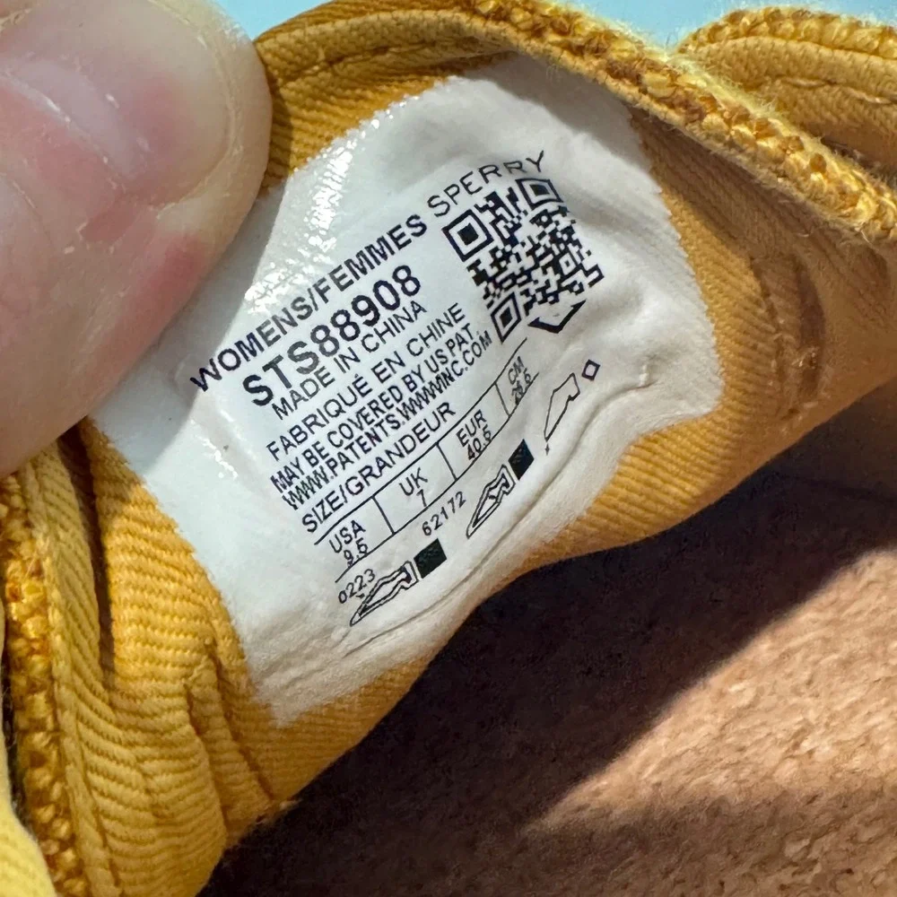 Sperry SeaCycled Crest Vibe Mustard Yellow Canvas Sneakers Womens 9.5